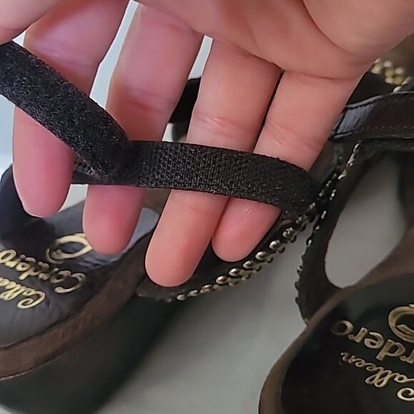 Calleen Cordero Brown Studded Leather Low Wedge Sandals. Size 7.5 - Picture 6 of 7